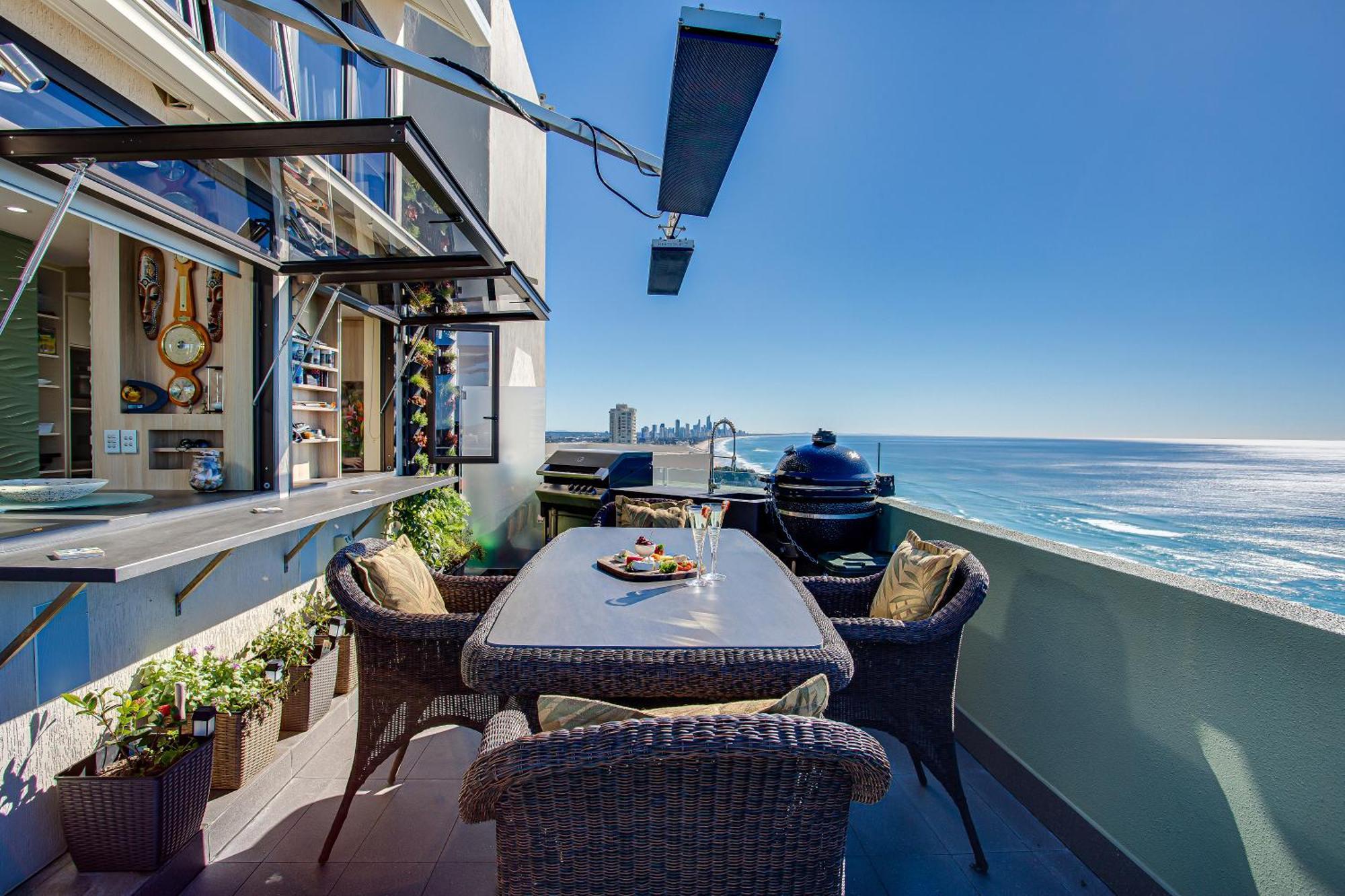 Burleigh Esplanade Apartments Gold Coast Exterior photo